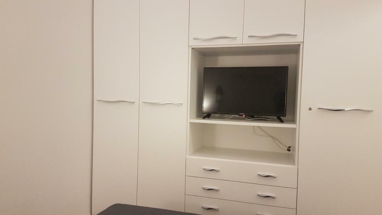 קטאניה Pada Apartment מראה חיצוני תמונה